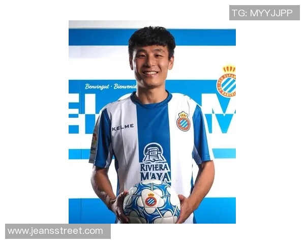 法甲最有价值球员加盟武汉队锋霸王霜再续辉煌传奇之路 法甲最有价值球员加盟武汉队锋霸王霜再续辉煌传奇之路